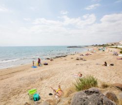 Le Rochelongue Campsite: Rochelongue beach