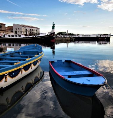 Camping Le Rochelongue : Vue Du Port De Marseillan